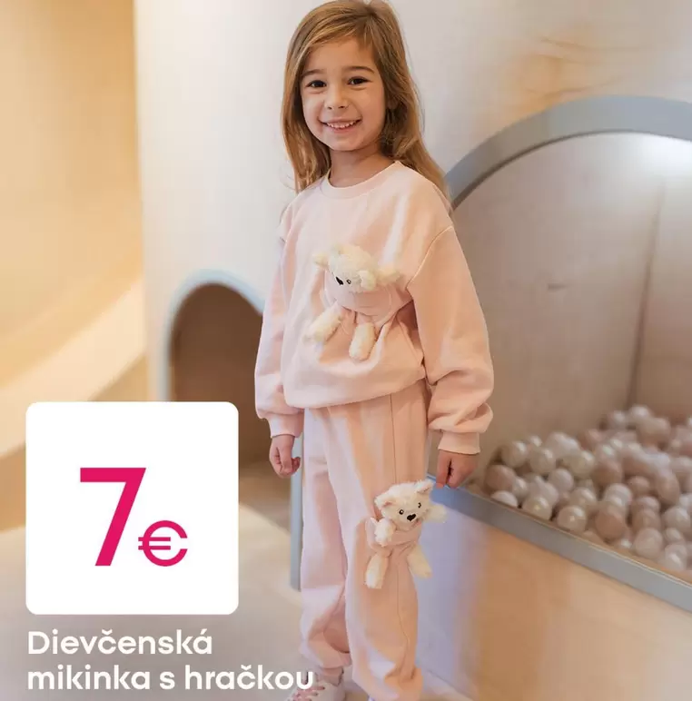 Dievčenská mikinka s hračkou