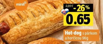 Hot-dog s párkom a horčicou
