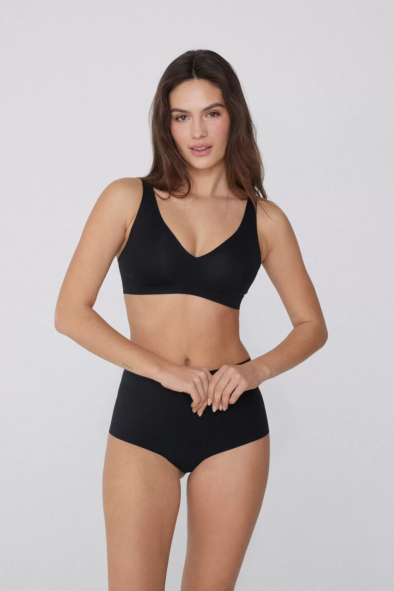 Bezšvová Trojuholníková Podprsenka Natural Lifting