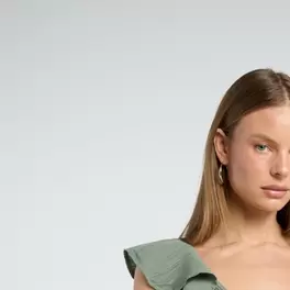 Jumpsuit with short leg length