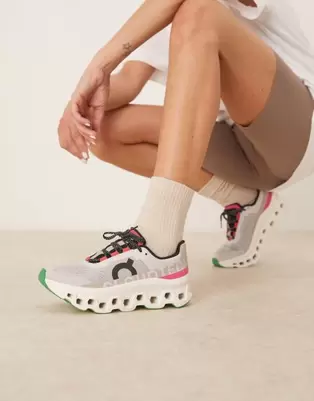 ON Cloudmonster running trainers in silver ivory and pink