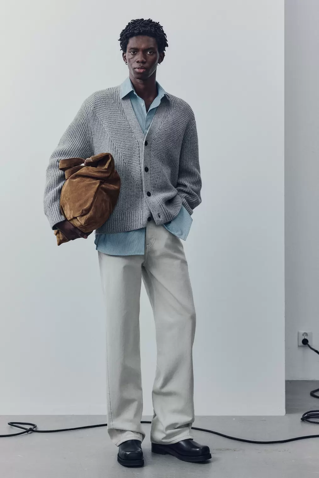 Loose Twisted Jeans