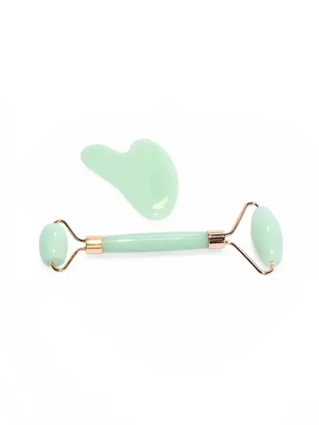 Cosmetic set of face roller and gua sha