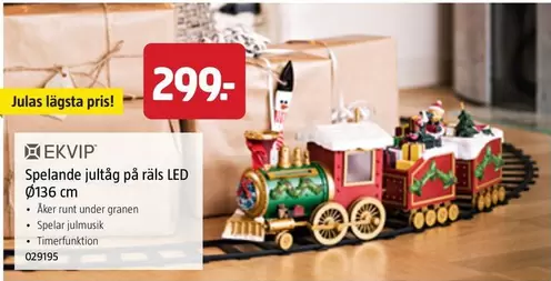 Spelande jultåg på räls LED