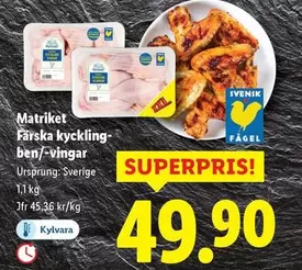 Färska kyckling-ben/-vingar