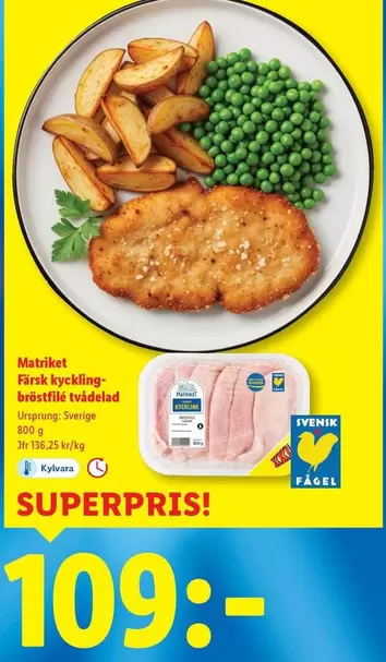 Färsk kyckling bröstfilé tvättad