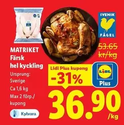 Färsk hel kyckling