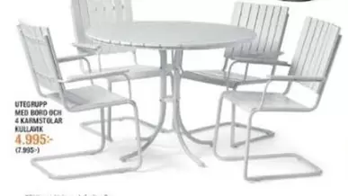 UTESGRIUPP MED BORD OCH 4 KARMSTOLAR