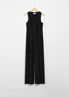 Ärmlös jumpsuit med knäppning