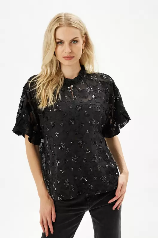 In Front Chloe Blus Skyr 999 Black