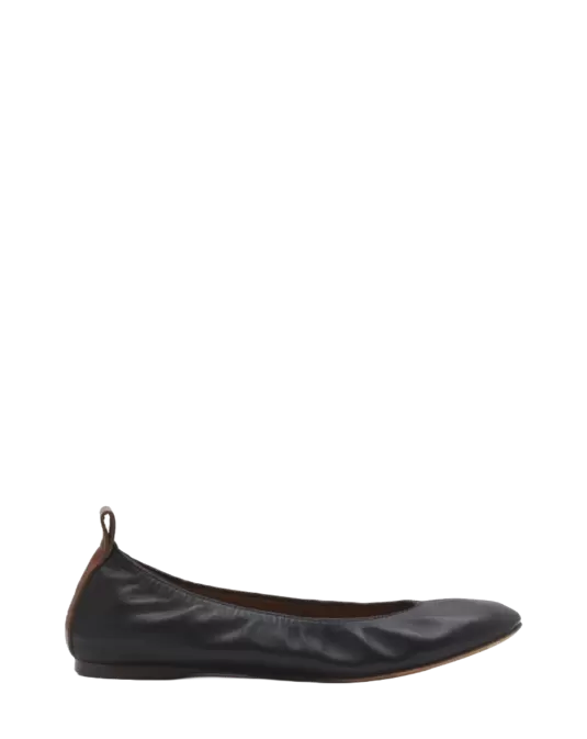 The leather ballerina flat black