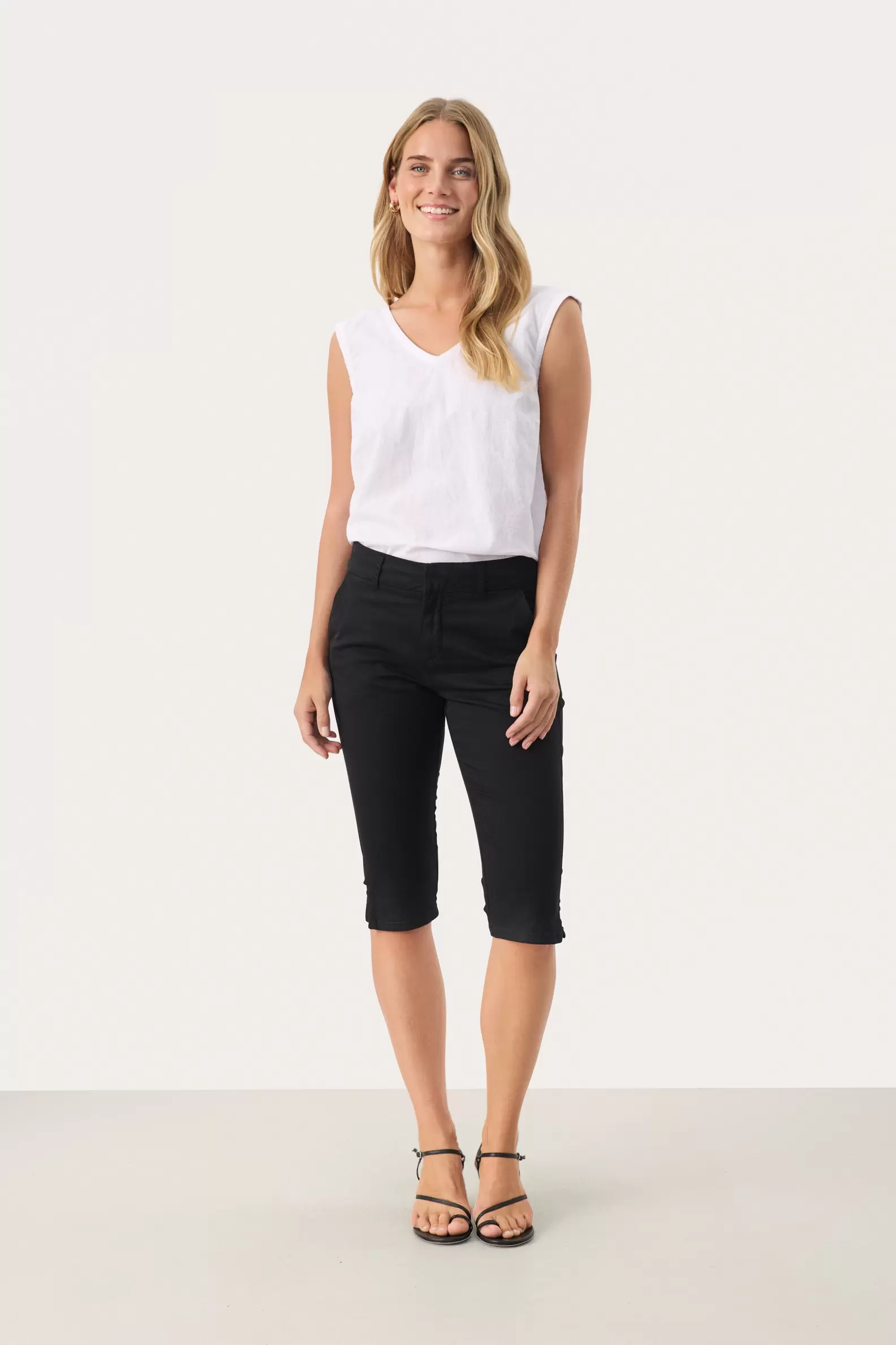 RenataPW Capri pants