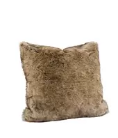 Kuddfodral - Sibirian Wolf - Brun - Fuskpäls - 60 x 60 cm   865 kr   Köp