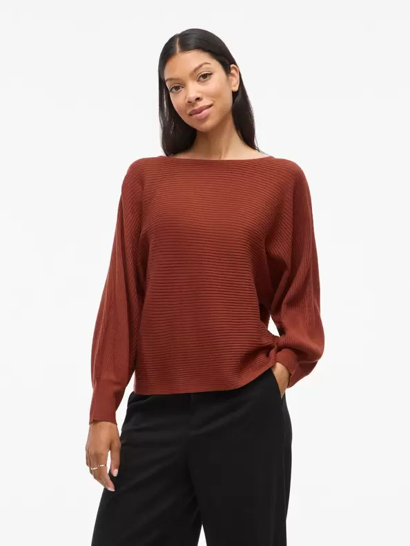 Product carousel image - VIVILJA BÅTRINGNING STICKAD TRÖJA, Burnt Henna | 1