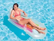 Uppblåsbar Badmadrass med Ryggstöd - Intex