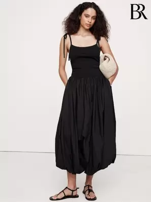 Svart - Banana Republic Strappy Poplin Bubble Midi Klänning