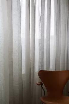 Gardin Kelly hellinne Sandnatur finns i två storl: