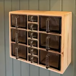 Redahylla - Natur - med skäppor av glas - 34 x 38 x 18 cm