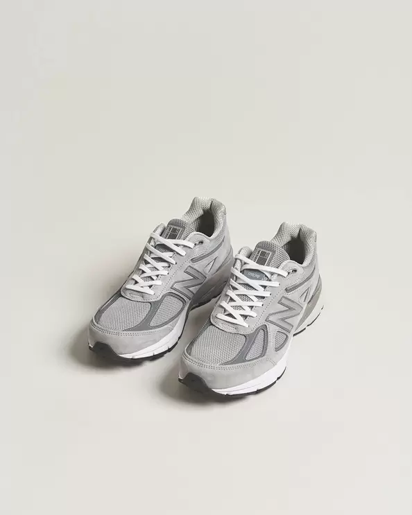 New Balance Made in USA 990v4 Sneakers Grey