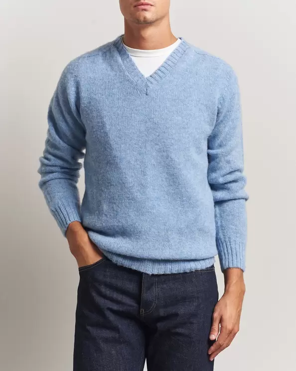 Harley Of Scotland Brushed Supersoft Lambswool V-Neck Light Blue