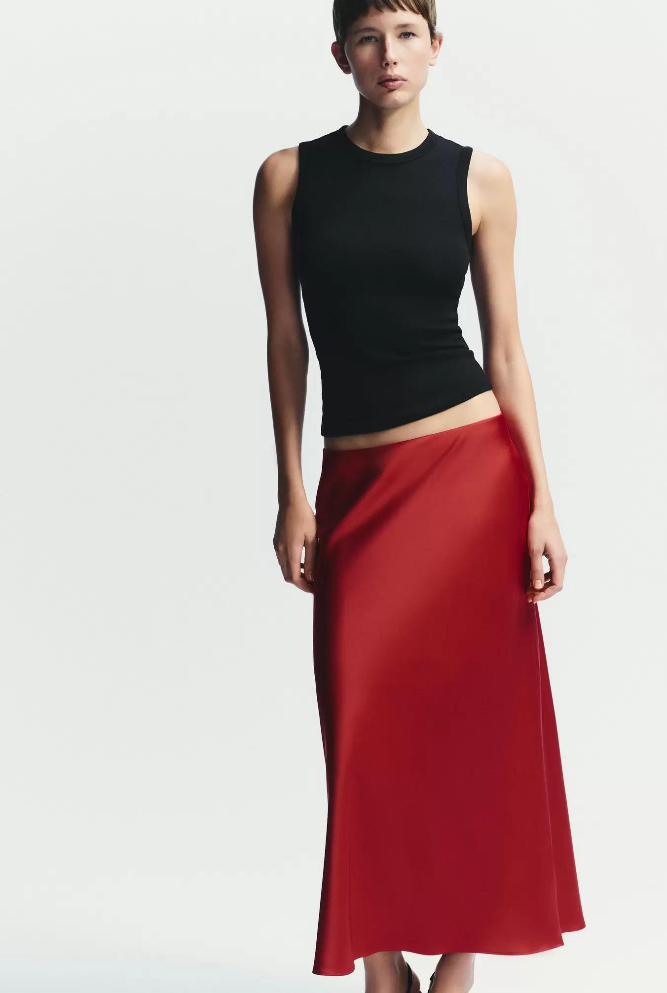 SATIN MIDI SKIRT