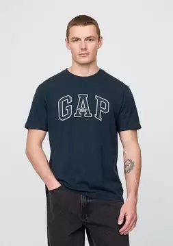 %31 Gap Logo T-Shirt