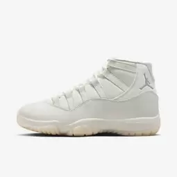 Air Jordan 11 Retro "Pearl"