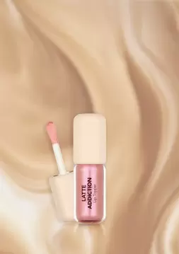 Latte Besleyici Etkili & Kahve Aromalı Dudak Parlatıcısı