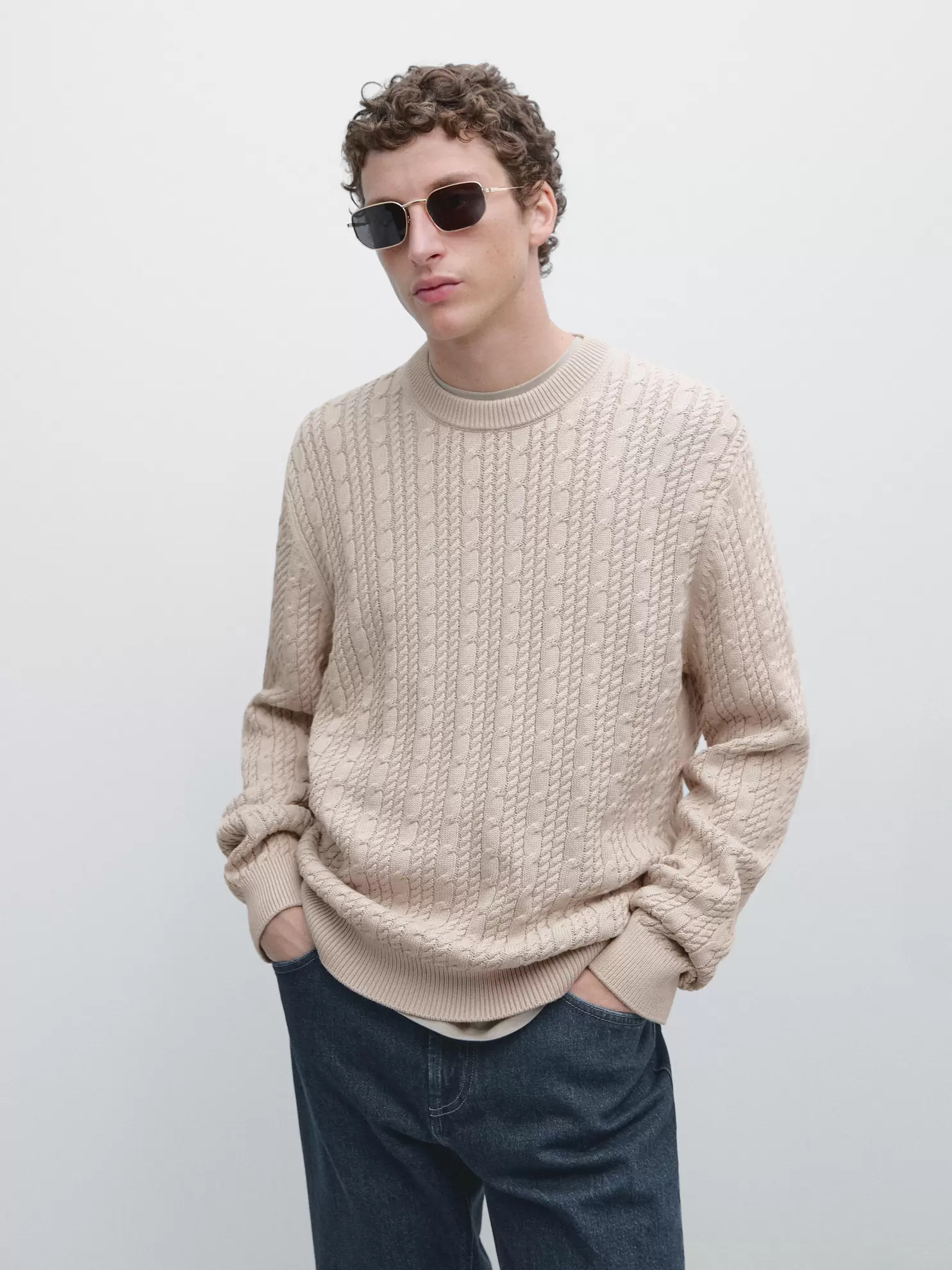 100% cotton round neck cable knit jumper
