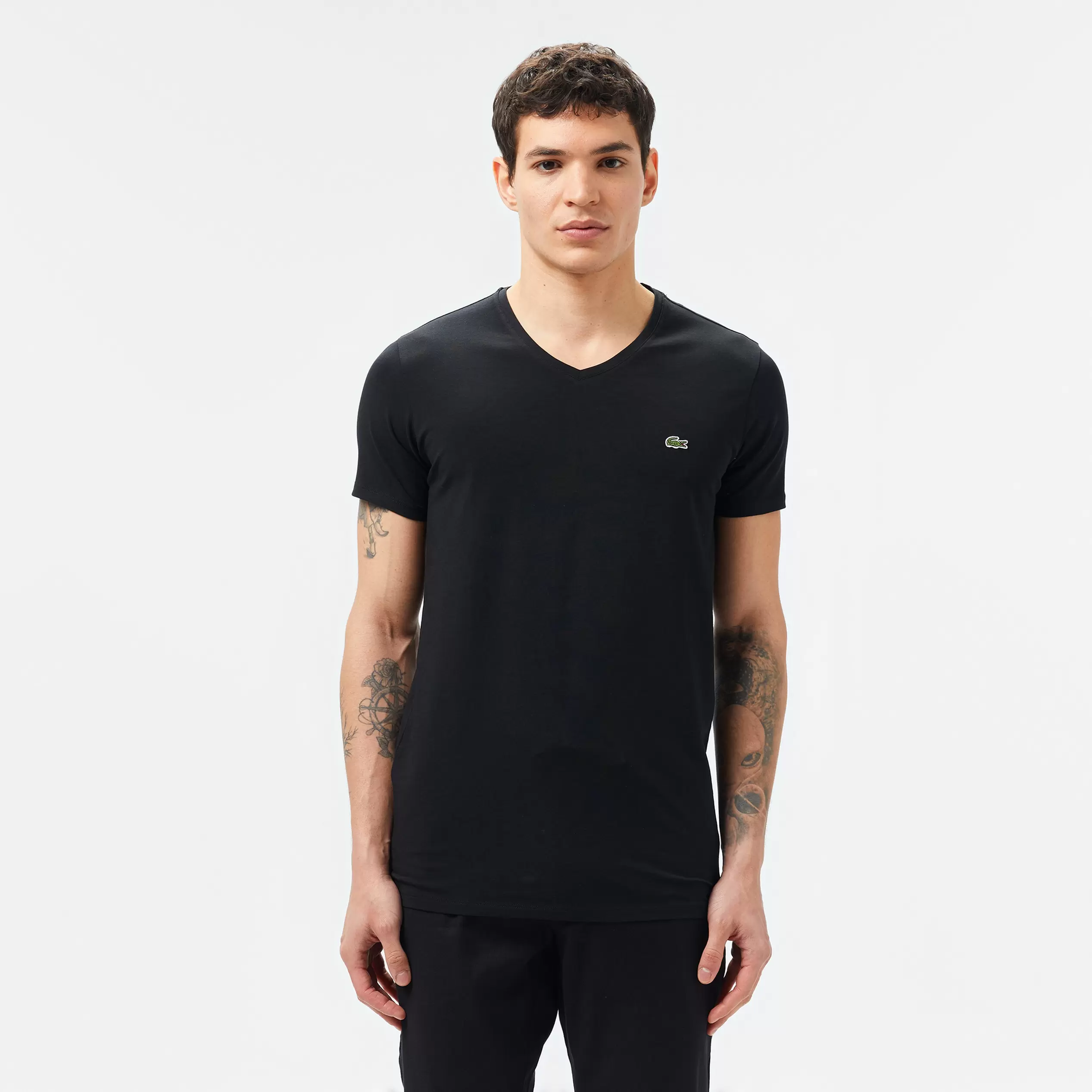 Erkek Slim Fit V Yaka Siyah T-Shirt