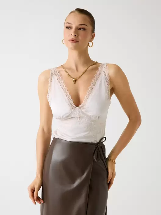 Top con encaje Marciano