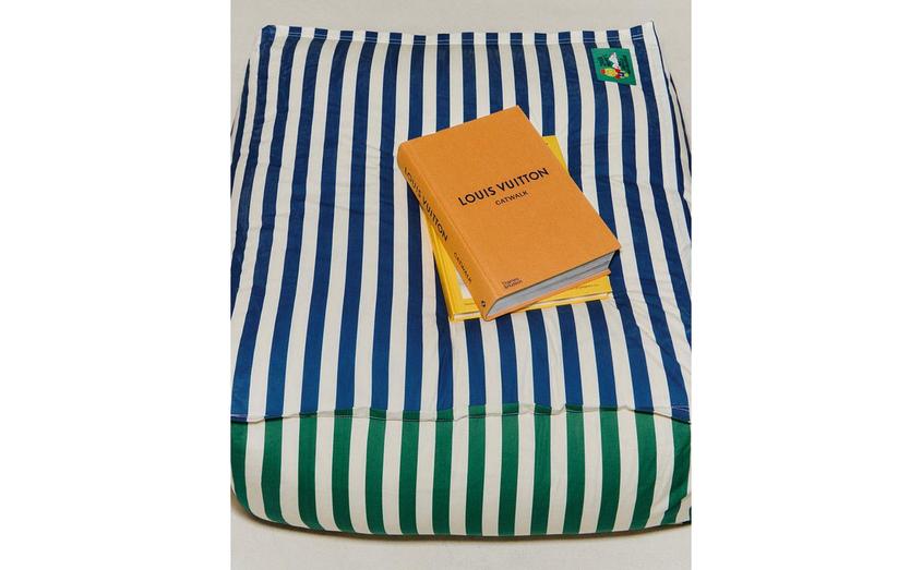 ÇİZGİLİ ÇOCUK PUFU X THE ANIMALS OBSERVATORY