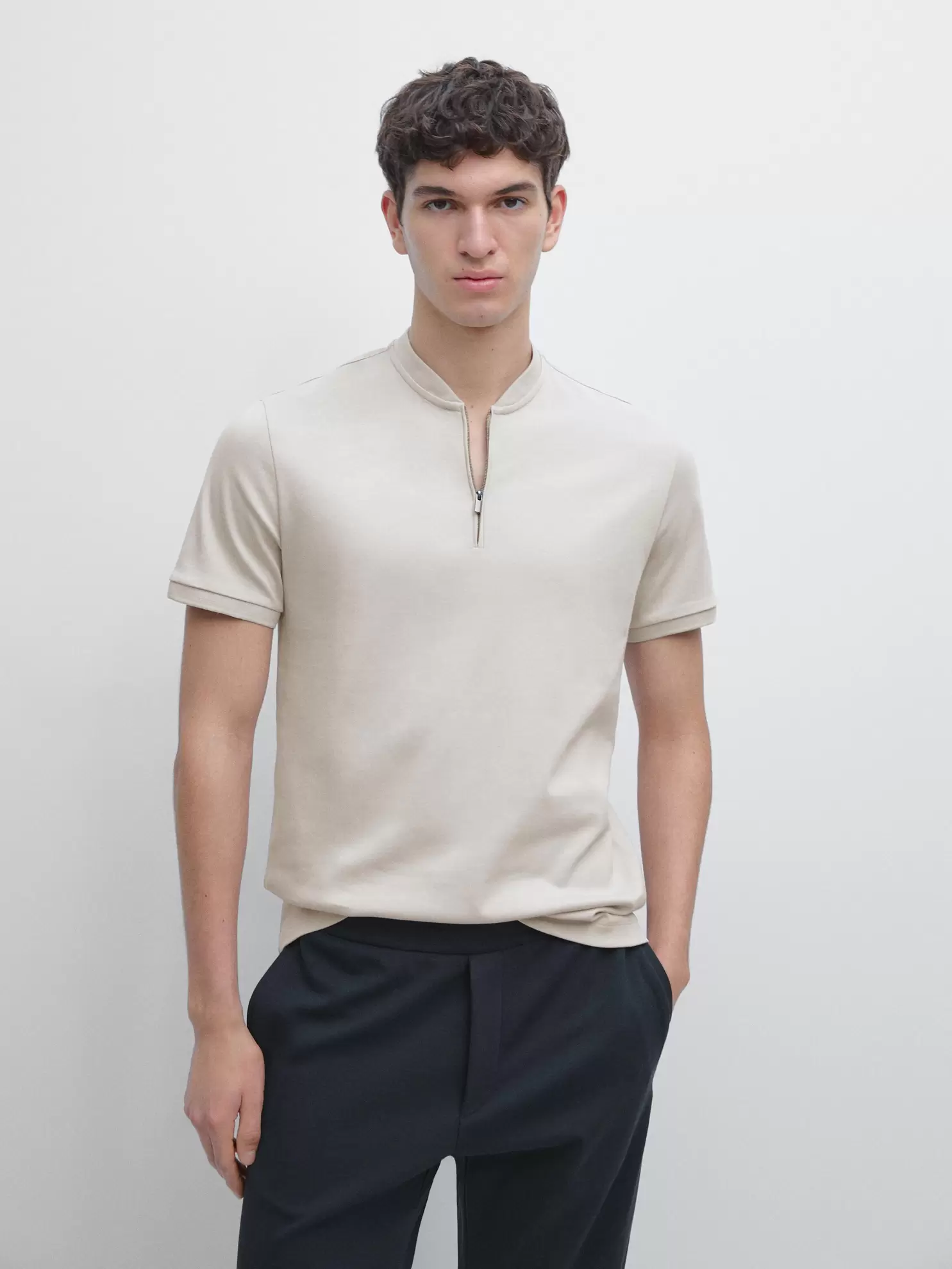 Fermuarlı yaka pamuklu polo t-shirt