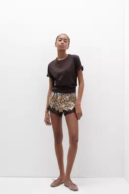 Simply Iconic Leopar Desenli Viskoz Saten Şort