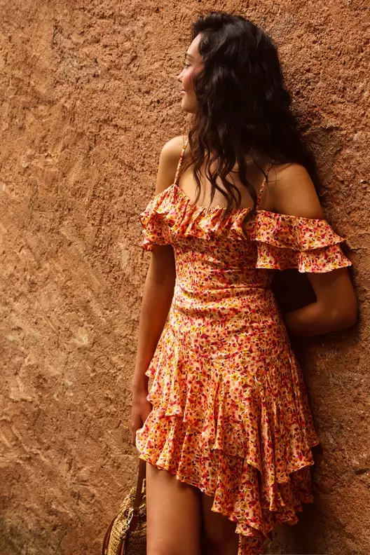 Volantes asimétricos dress