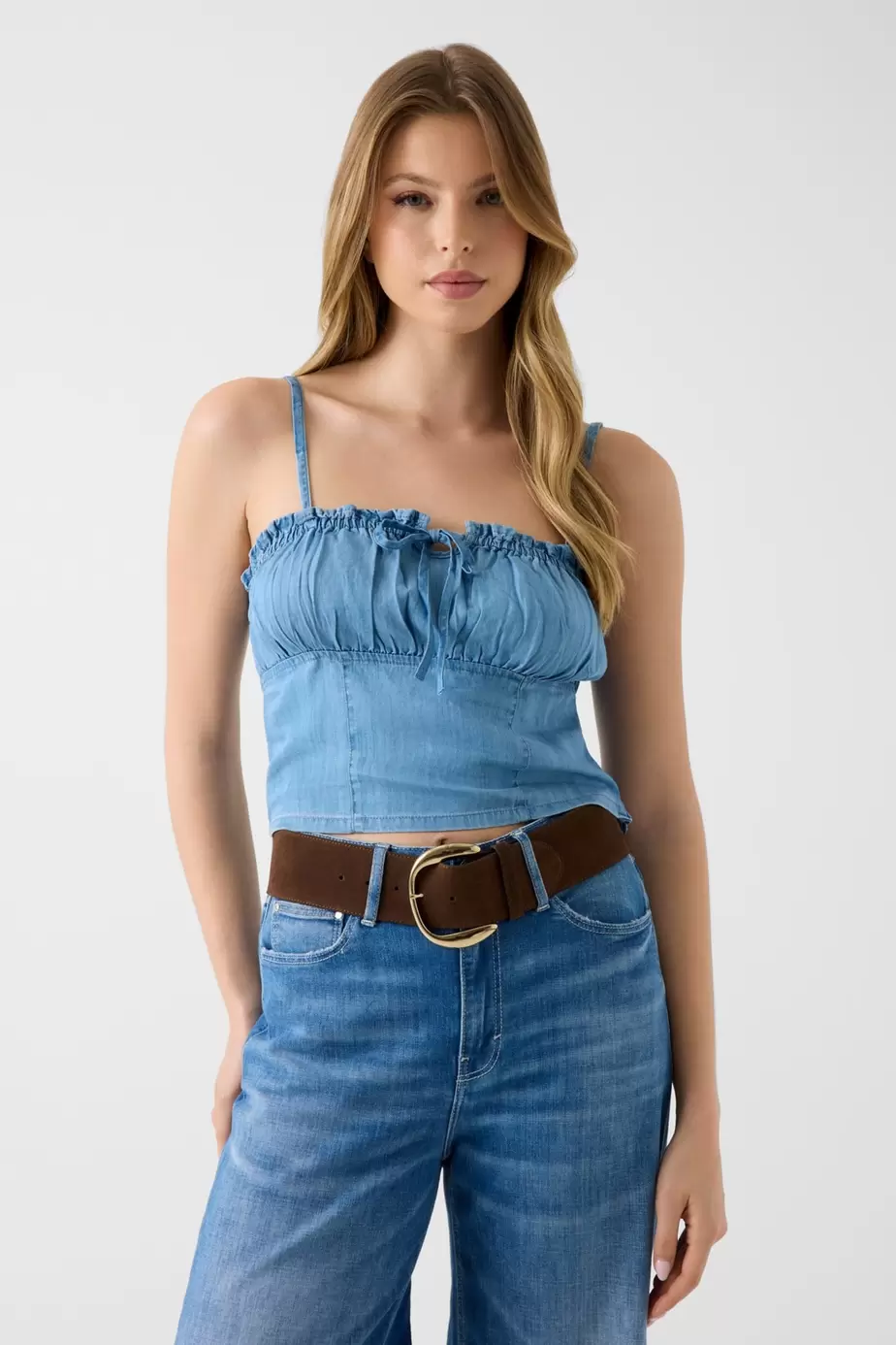 Top corto de denim