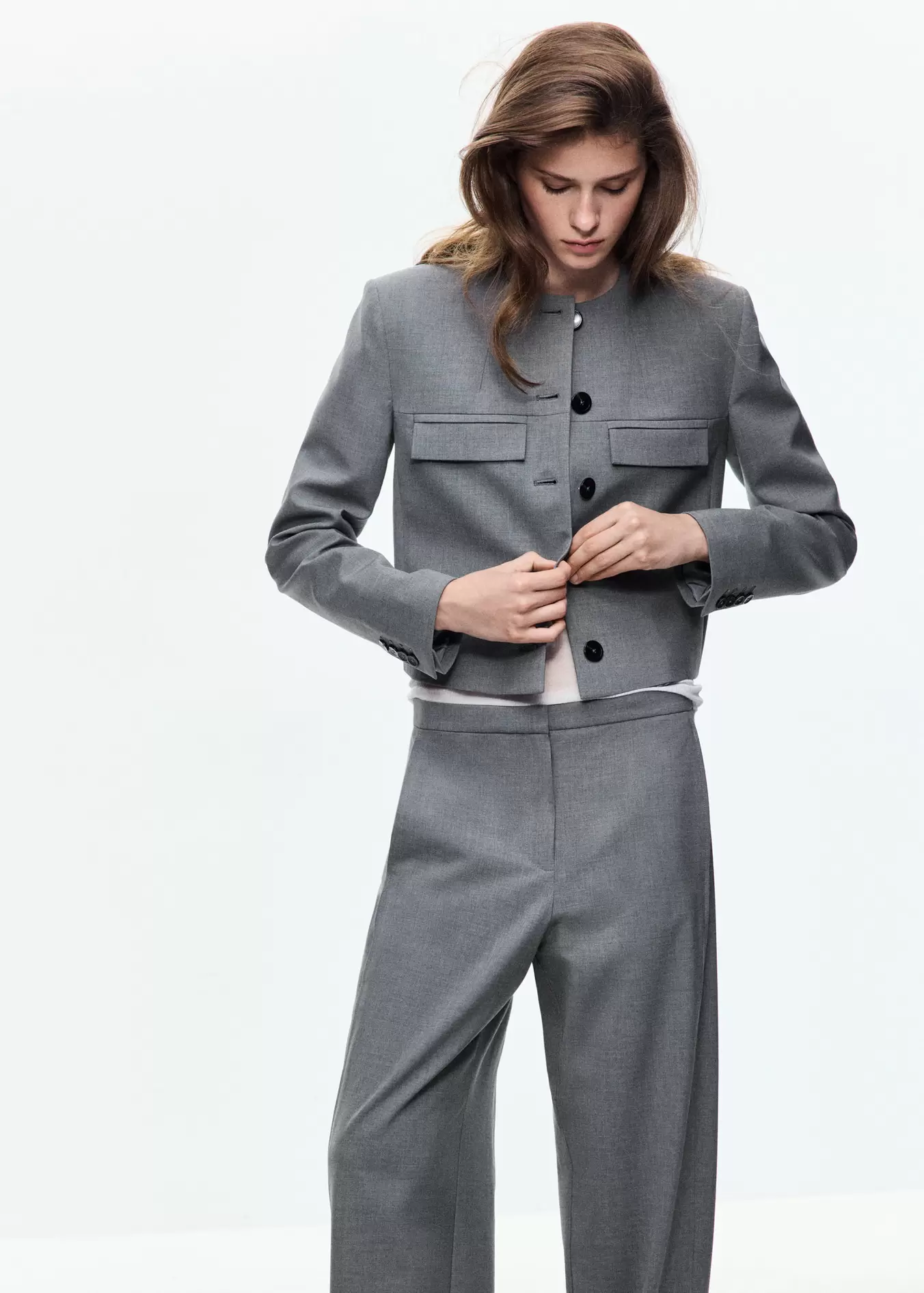 Straight-leg trousers with seam detail