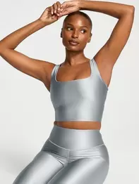 GlossyTech™ Kare Yaka Üst