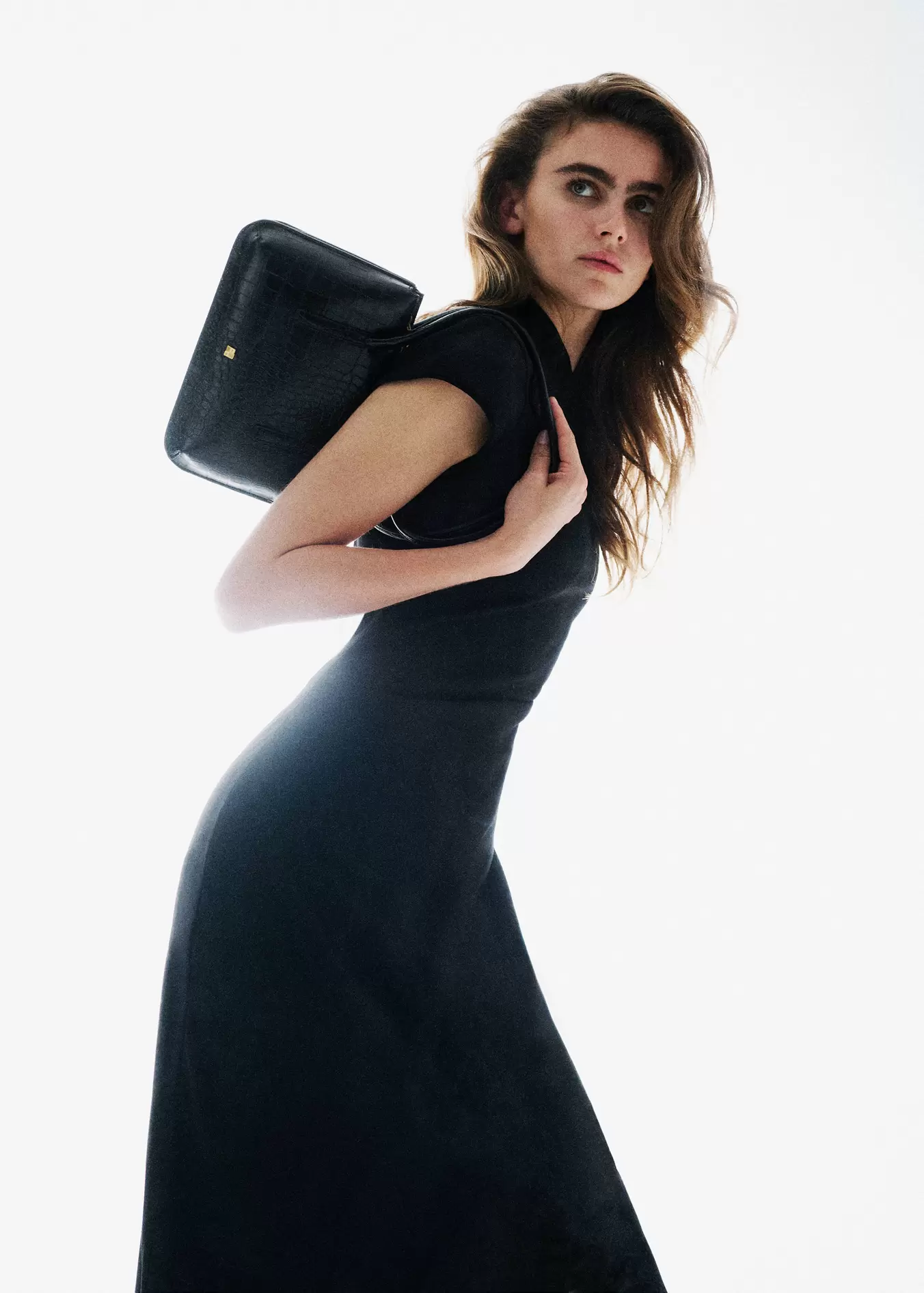 Crocodile-effect handbag