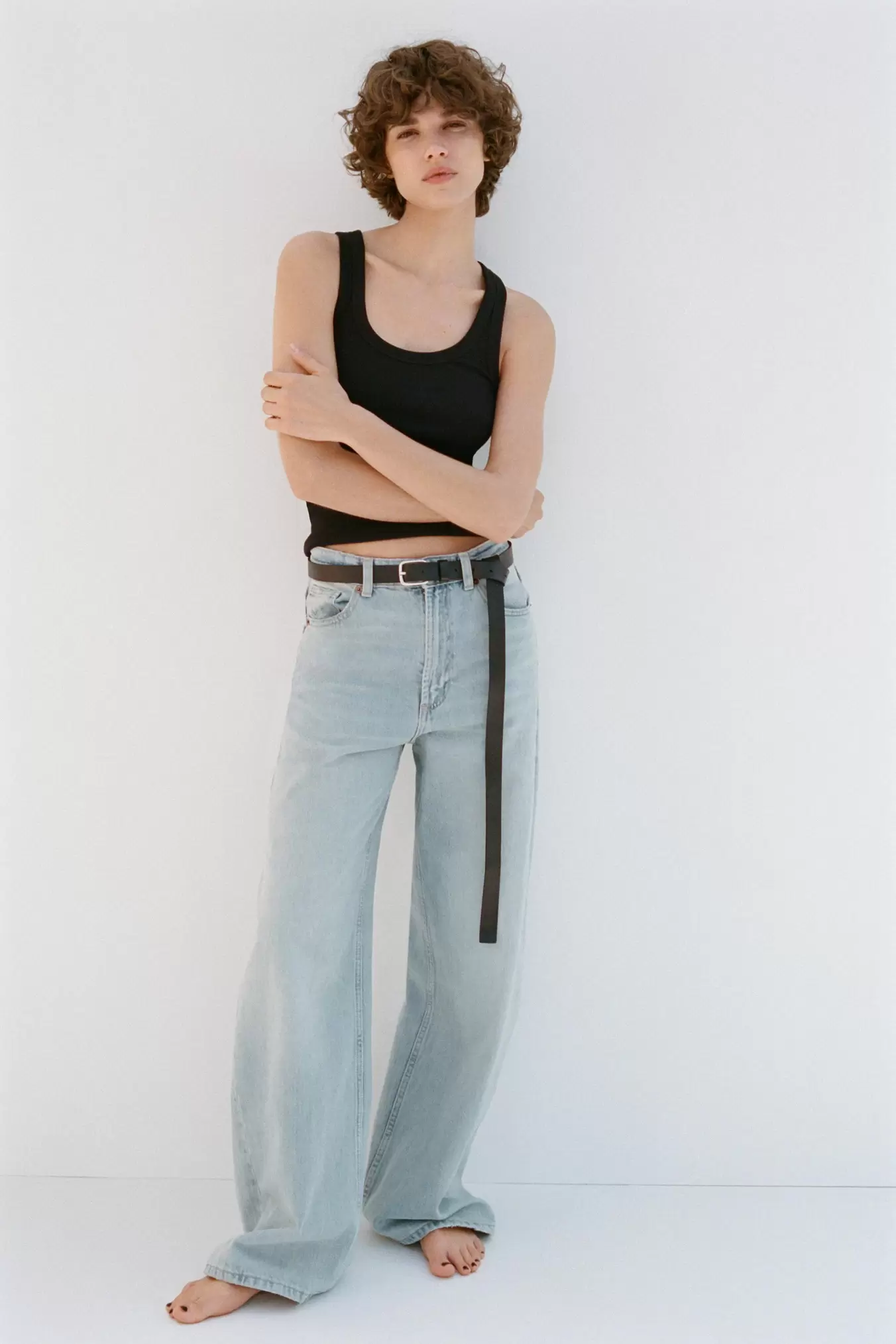 TRF EXTRA WIDE-LEG HIGH-WAIST JEANS