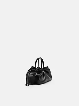 Quen Drawstring Bucket Bag