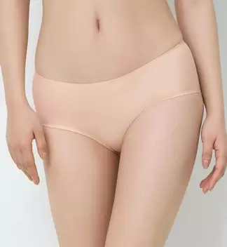 Body Make Up Illusion Smooth Hipster