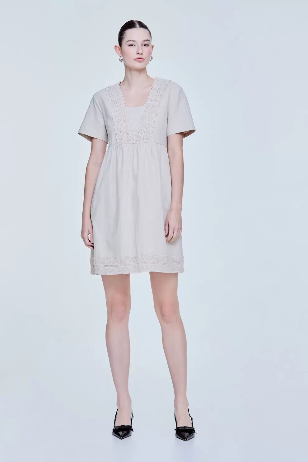 Relaxed Lace Trim Dress