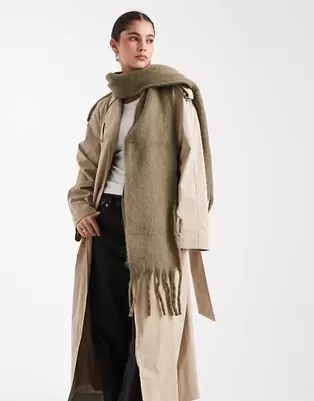 Pieces super soft long tassle scarf in olive green