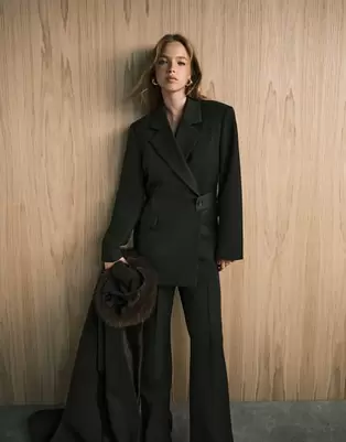 ASOS DESIGN relaxed blazer with belt detail in olive