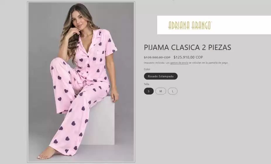 Catálogo Adriana Arango | Pijama Clasica 2 Pieza $125.910,00 COP | 2026-09-17T00:00:00.000Z - 2026-09-30T00:00:00.000Z