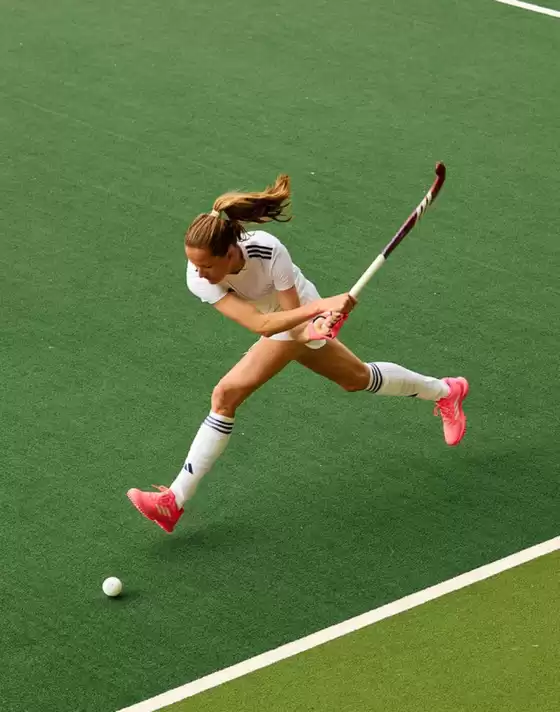 Catalogus van Daka Sport in Haarlem | Profiteer t.m zondag 1 maart ook nog eens van een gratis schoenentasje bij aanschaf van een paar hockeyschoenen vanaf €49,99 | 2026-02-19T00:00:00.000Z - 2026-03-01T00:00:00.000Z