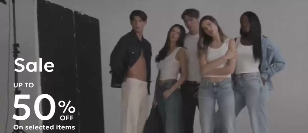 GUESS-katalog | Up to 50% Off! | 2026-06-18T00:00:00.000Z - 2026-07-02T00:00:00.000Z
