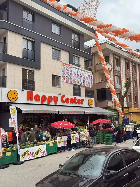 Happy Center kataloğu, Şamlar (İstanbul) | Fırsat avcıları için harika teklifler | 2026-05-25T00:00:00.000Z - 2026-06-08T00:00:00.000Z